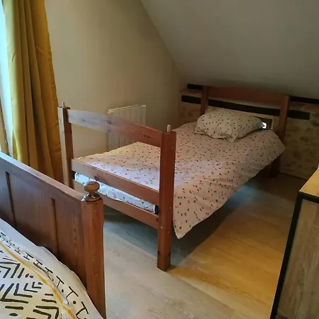 Petite Maison A La Campagne * La Selle-Craonnaise
